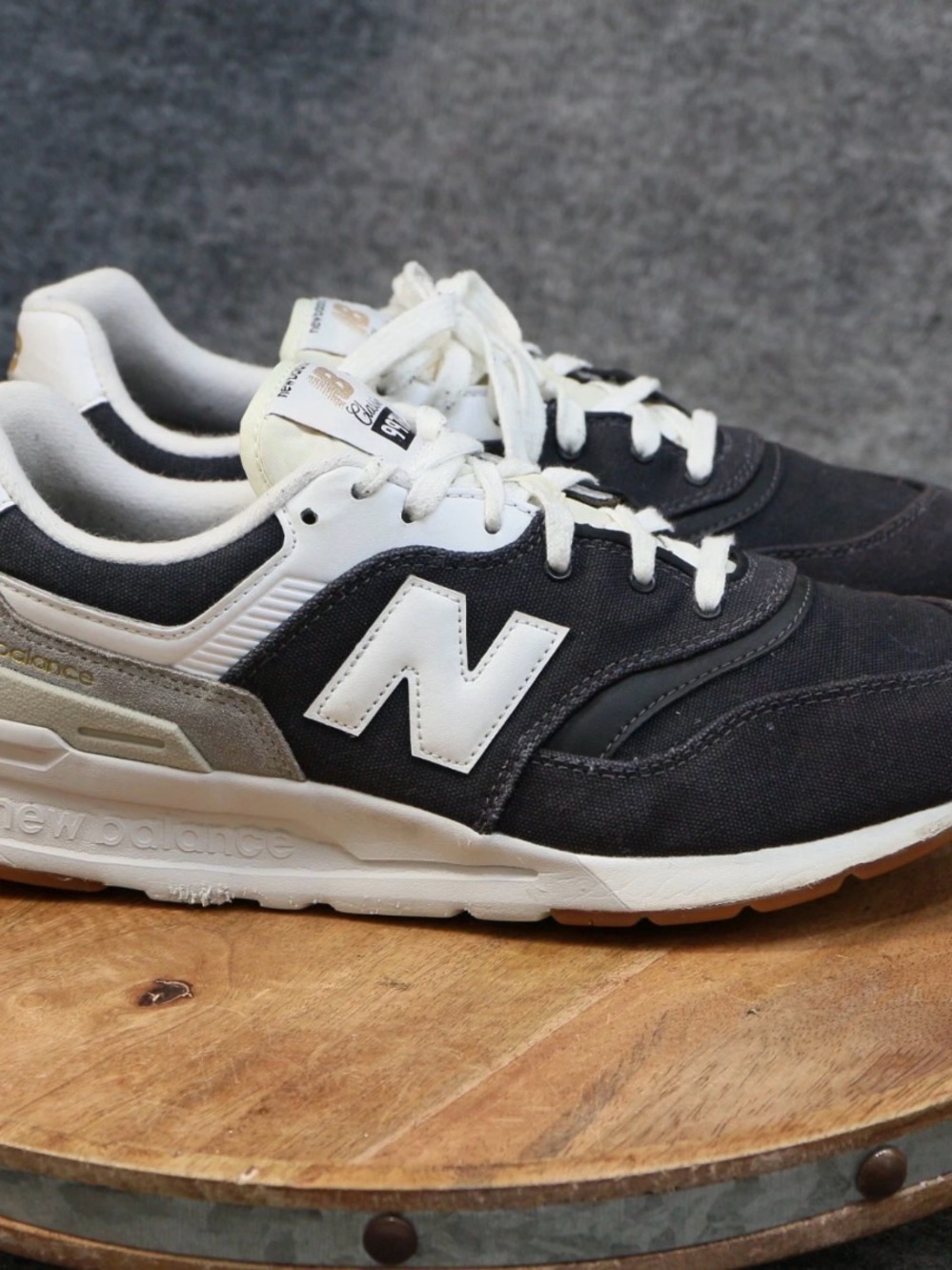 New Balance 997H Athletic Shoes
